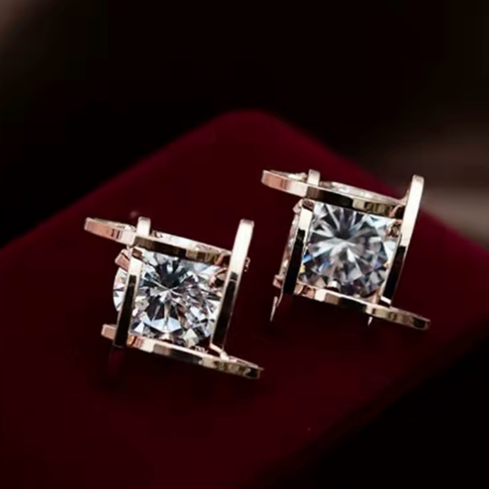 New Gold 3D Diamond Caged Stud Earring